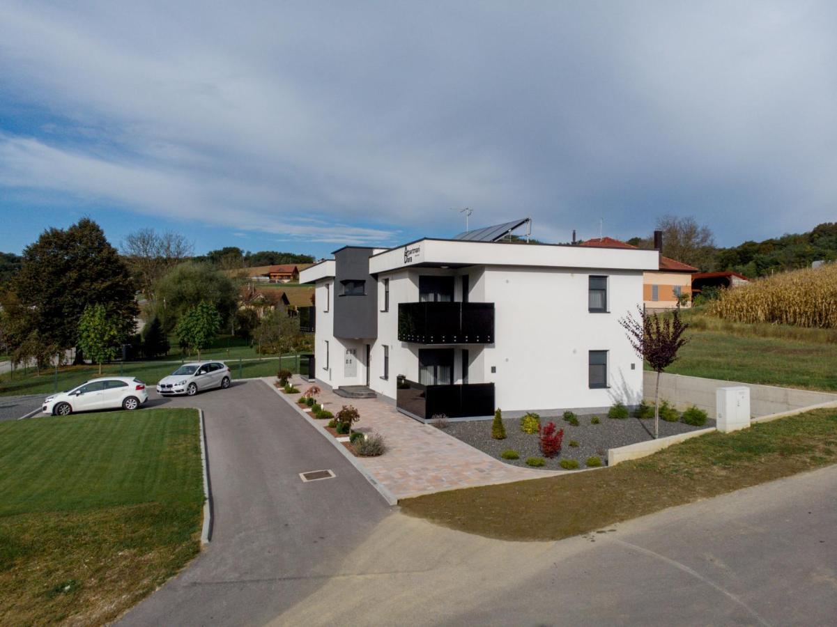 Apartments Dora Sveti Martin Na Muri Exteriér fotografie